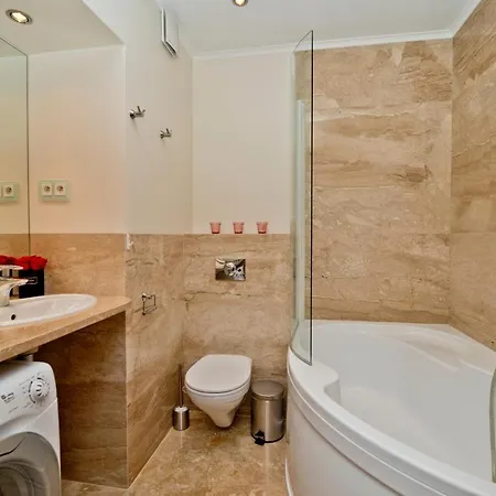 Tamara Blueapart * Jurata