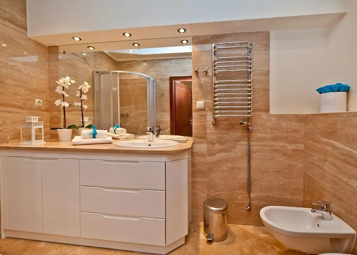 Tamara Blueapart * Jurata