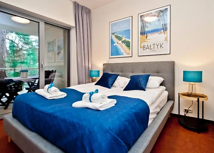 Tamara Blueapart Jurata